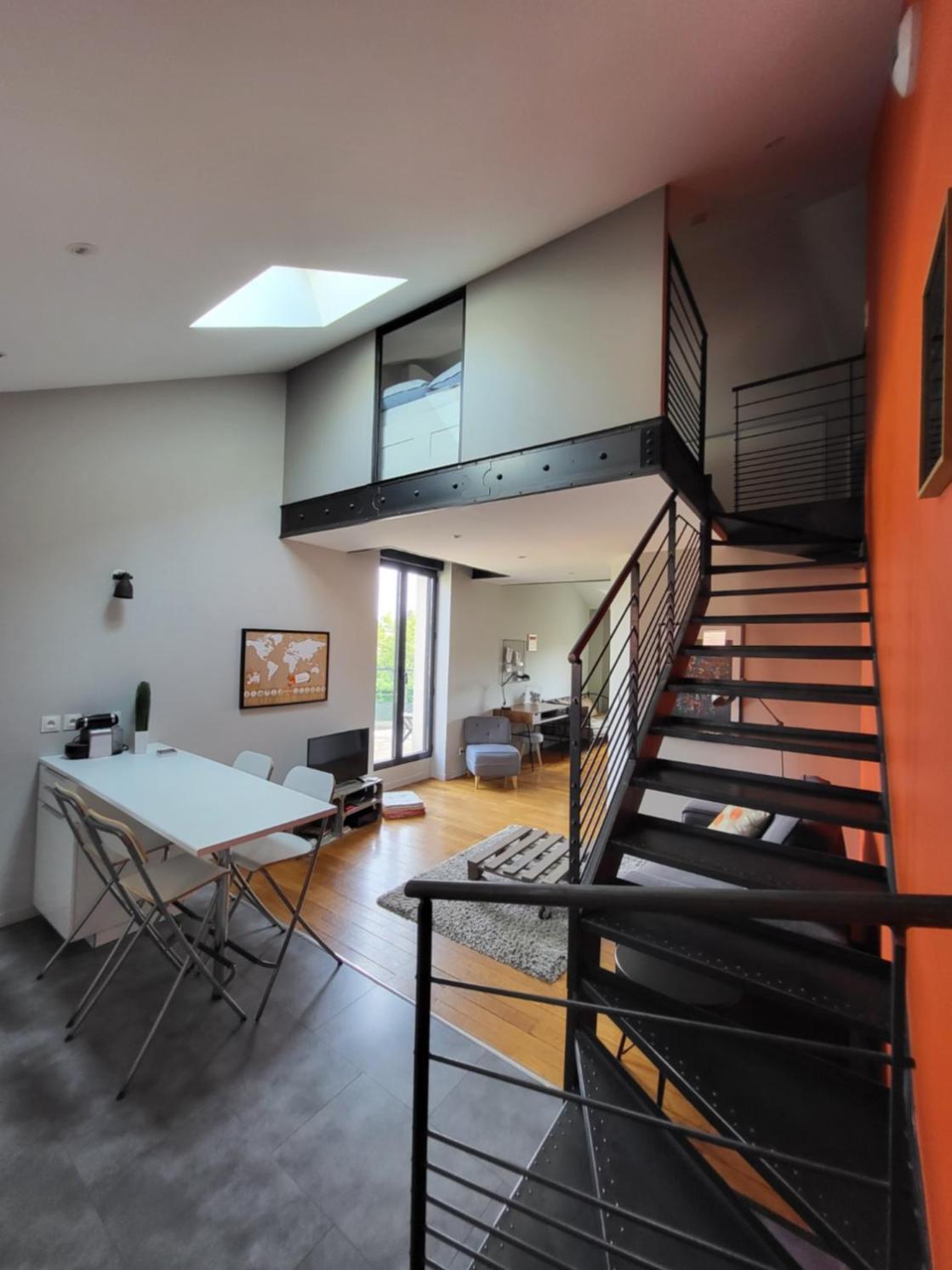 Apartment Le Loft De - L'atelier Et La Genas