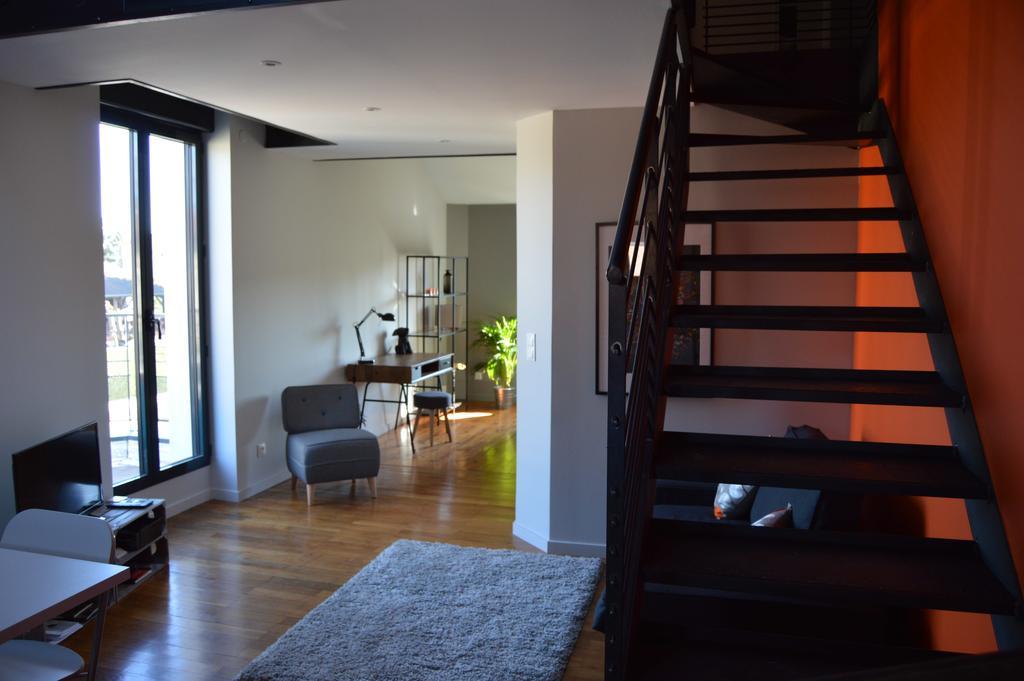 Apartment Le Loft De - L'atelier Et La *